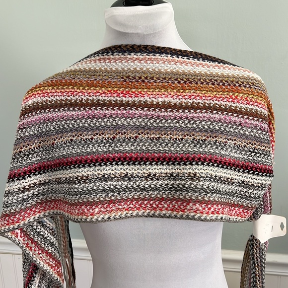 2Chic | NWT | Multicolor Knit Scarf - Picture 2 of 4